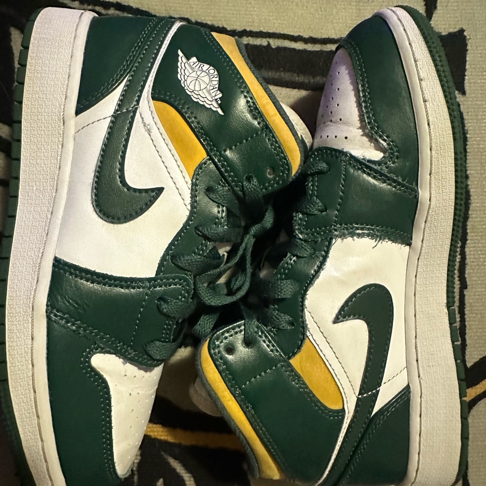 Air Jordan 1 Mid "Seattle Supersonics" Noble Green women’s 7